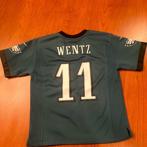 NIKE EAGLES boys 5/6 “11 Wentz” NFL licensed on field jersey - Picture 6 of 10